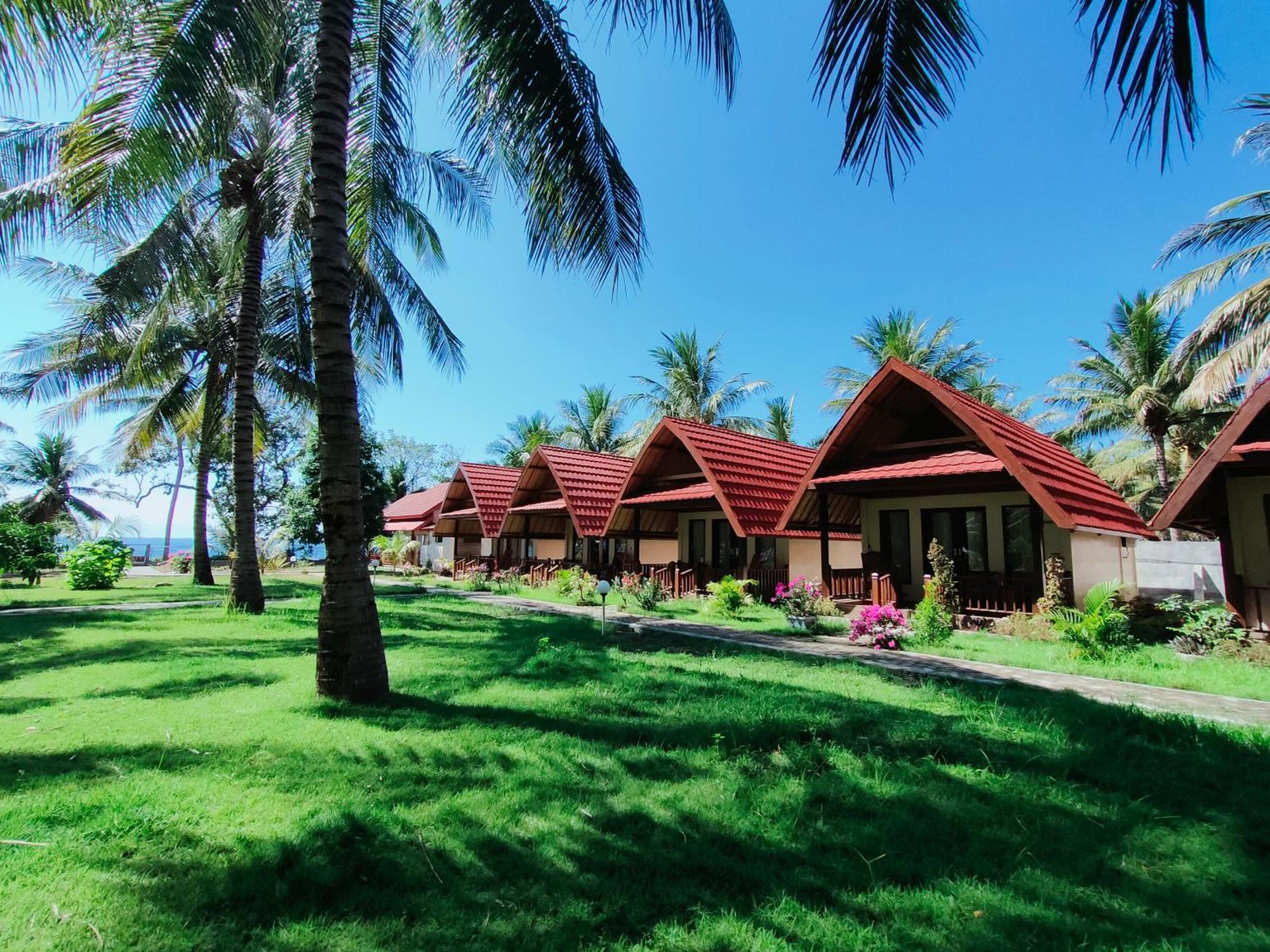 Pondok Siola Labuhan Pandan Exteriör bild