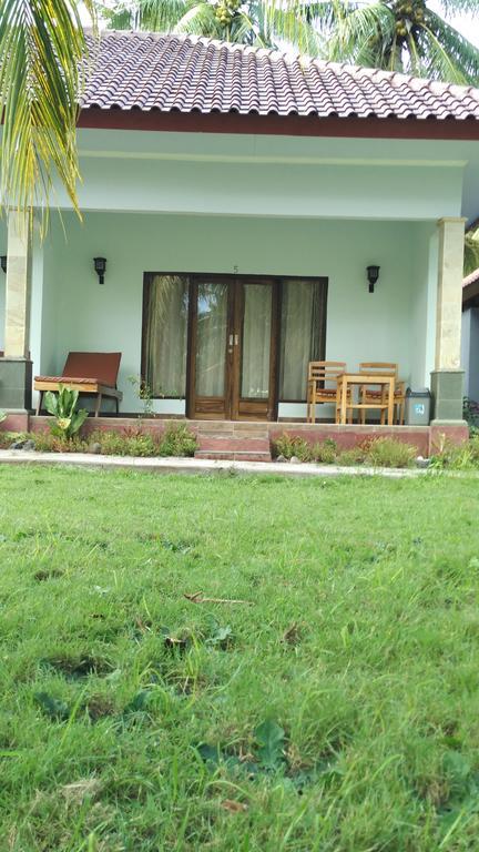 Pondok Siola Labuhan Pandan Exteriör bild